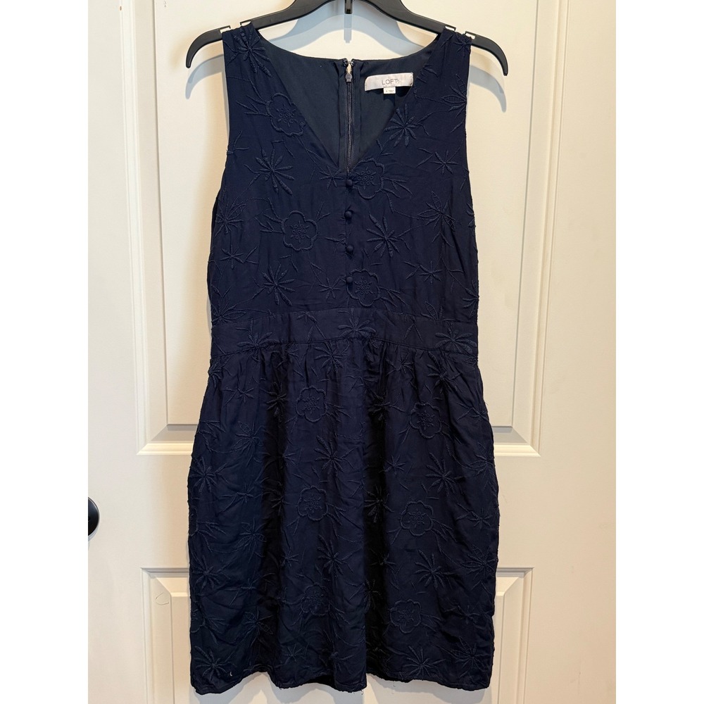 Loft Navy Blue Floral Embroidered Sleeveless V-Neck Fit & Flare Dress Size 6